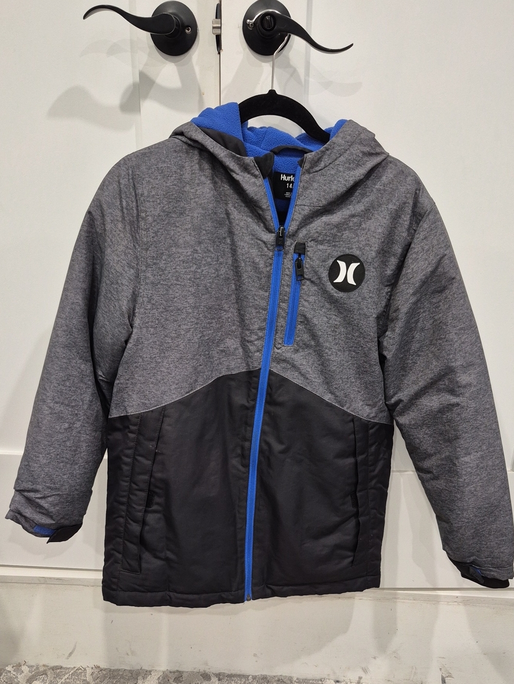 Hurley Gray & Black Hooded Puffer Jacket with Blue Trim